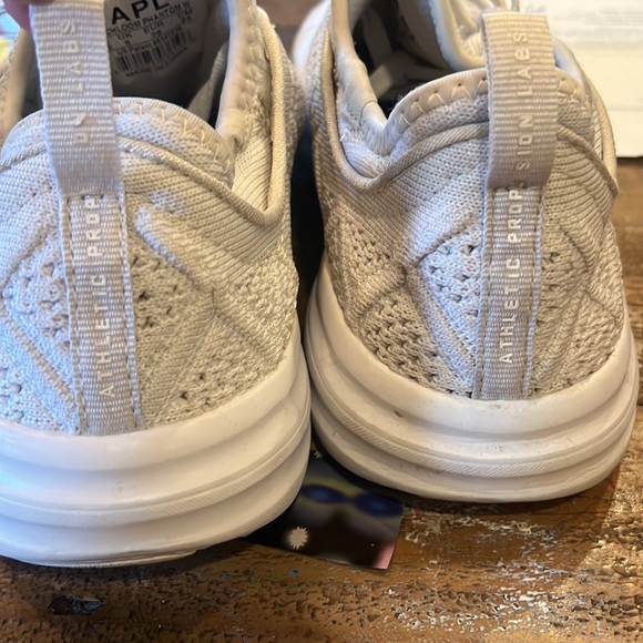 APL Women's TechLoom Phantom, White size 8.5 - Picture 6 of 6